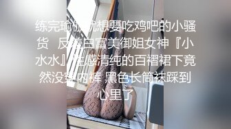 [MP4/ 1.97G] 姐妹玩的很嗨让炮友轮流草抽插玩弄~男主这枪法值得学习~