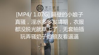 【近日下海颜值女神】极度风骚 ，大姨妈刚走完就秀，全裸激情展示，怼着镜头掰穴，翘起美臀摆弄，浴室洗澡湿身诱惑