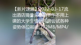 黑丝大奶子露脸镜头前的诱惑，骚奶子上写着爸爸草我