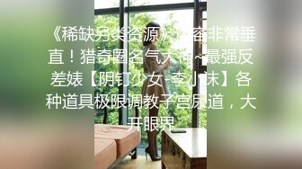 小宝寻花高颜值牛仔外套萌妹子，近距离特写口交后入大力抽插猛操