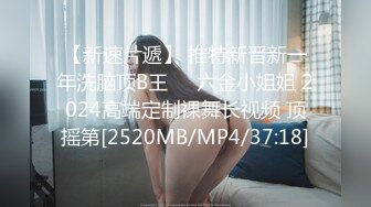 4K国内某水上乐园偷拍淋浴换衣 - 好多美女脱光光换衣服