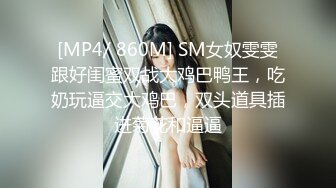 专业盗站新流出女偷拍客潜入洗浴中心更衣室近距离偷拍几个年轻裸体